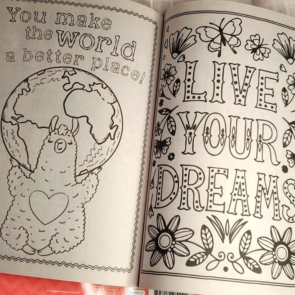 Coloring &‎ Activity Books - Picture 8 of 8